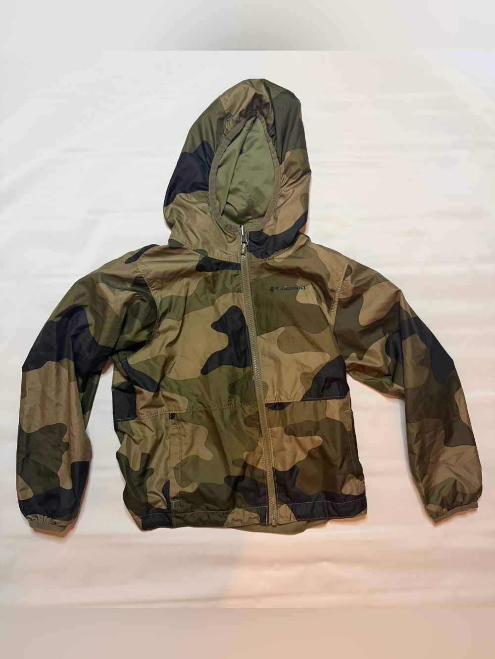 Columbia Kids Camo Reversible Hooded Rain Jacket Size XS 6/7